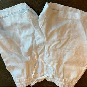 Tommy Bahama linen short